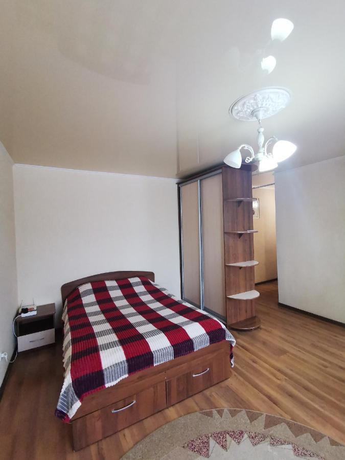 1 комн в центре рядом с парком Apartment Kostanay